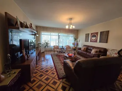 Sobrado com 3 Quartos à venda, 240m² no Vila Paiva, São Paulo