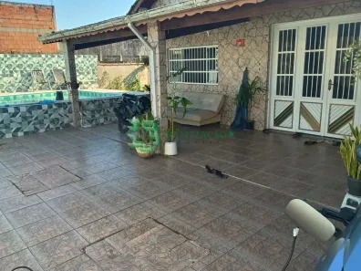 Casa com 2 Quartos à venda, 200m² no Jardim Santana, Mongaguá