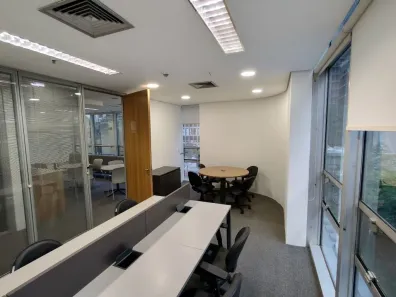 Sala Comercial para alugar, 328m² no Bela Vista, São Paulo