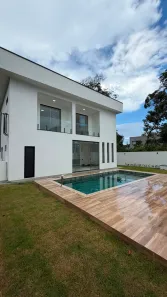 Casa de Condomínio com 4 Quartos à venda, 300m² no Ponta Negra, Manaus
