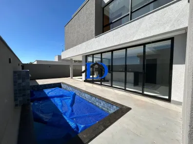 Casa de Condomínio com 4 Quartos à venda, 215m² no Jardins Barcelona, Senador Canedo
