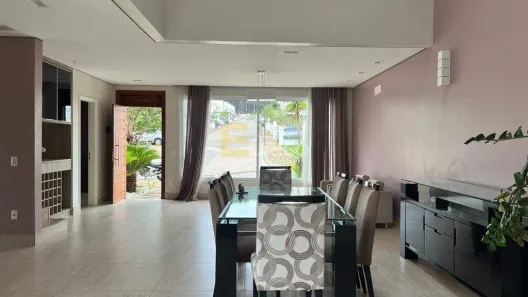 Casa de Condomínio com 3 Quartos à venda, 205m² no Observatório, Vinhedo