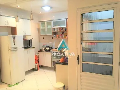 Casa com 2 Quartos à venda, 95m² no Jardim Las Vegas, Santo André
