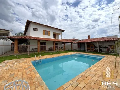 Sobrado com 5 Quartos à venda, 377m² no Santa Rosa, Socorro