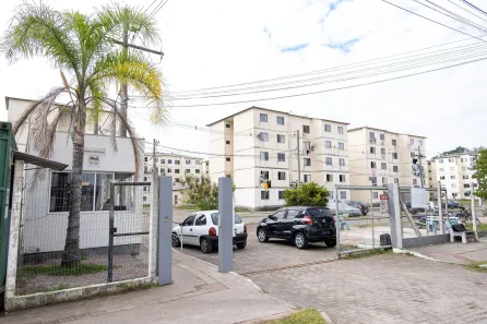 Apartamento com 2 Quartos para alugar, 46m² no Três Vendas, Pelotas