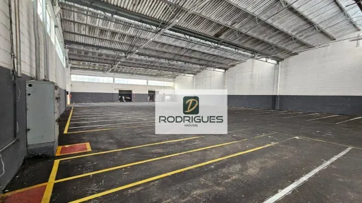 Galpão/Depósito/Armazém para alugar, 3800m² no Jardim Bom Pastor, Santo André