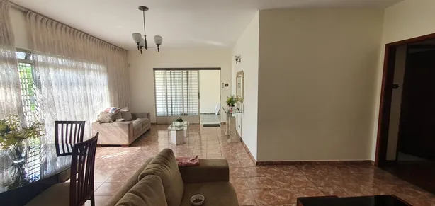 Imóvel Comercial com 3 Quartos à venda, 188m² no Jardim Pereira do Amparo, Jacareí