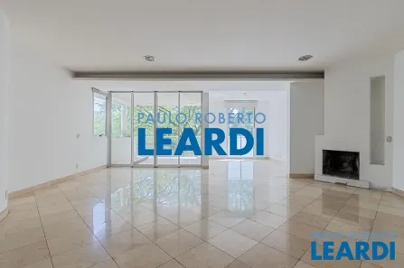 Apartamento com 3 Quartos à venda, 163m² no Boaçava, São Paulo