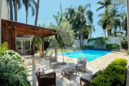 Casa com 5 Quartos à venda, 750m² no Jardim Cordeiro, São Paulo
