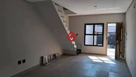 Sobrado com 2 Quartos à venda, 71m² no Vila Lucinda, Santo André