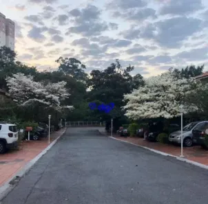 Casa de Condomínio com 4 Quartos à venda, 180m² no Jardim Monte Alegre, São Paulo