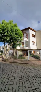 Sobrado com 4 Quartos à venda, 195m² no Vinhedos, Caxias do Sul