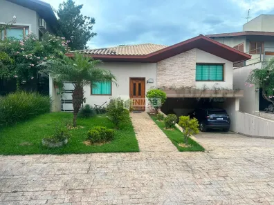 Casa de Condomínio com 4 Quartos para alugar, 250m² no Jardim das Nações, Taubaté