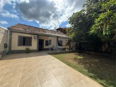 Casa com 4 Quartos à venda, 375m² no Vila Mury, Volta Redonda