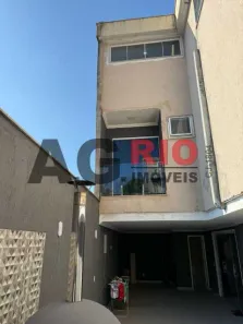Casa de Condomínio com 3 Quartos à venda, 480m² no Vila Valqueire, Rio de Janeiro