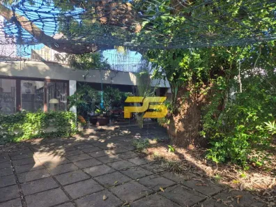 Casa com 4 Quartos à venda, 244m² no Madalena, Recife