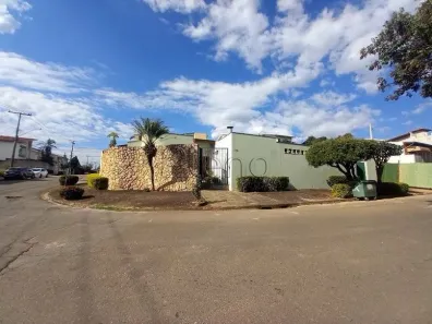 Casa com 4 Quartos para venda ou aluguel, 302m² no Parque Alto Taquaral, Campinas