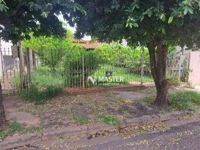Lote/Terreno à venda, 330m² no Jardim Maria Izabel, Marília