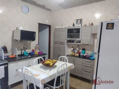 Casa com 3 Quartos à venda, 135m² no Jardim Ana Rosa, Taubaté