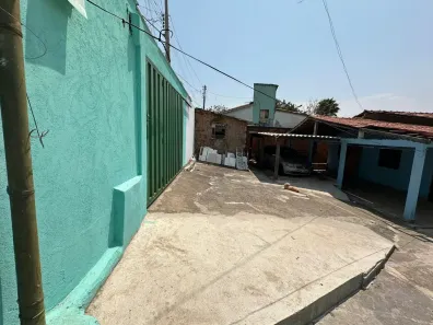 Lote/Terreno à venda, 432m² no Setor Leste Universitário, Goiânia