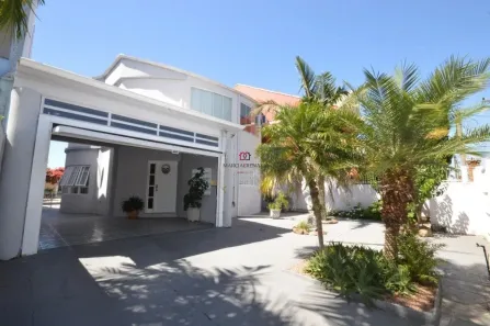 Casa com 3 Quartos à venda, 230m² no Rio Branco, Canoas