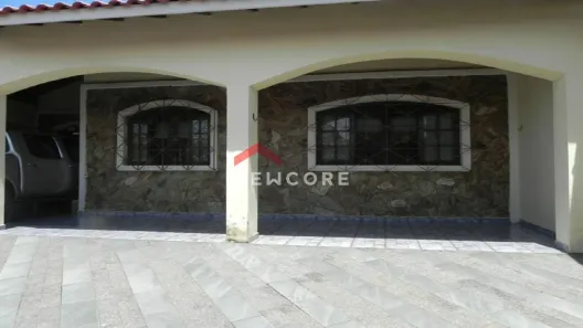Casa com 4 Quartos à venda, 250m² no Estância Balneária Maria Helena Novaes, Peruíbe
