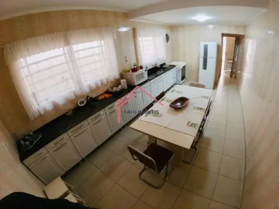 Sobrado com 2 Quartos à venda, 173m² no Vila Campesina, Osasco