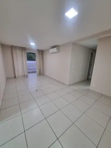 Apartamento com 2 Quartos para alugar, 70m² no Parque das Palmeiras, Angra dos Reis