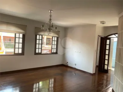 Sobrado com 3 Quartos à venda, 325m² no Lar São Paulo, São Paulo