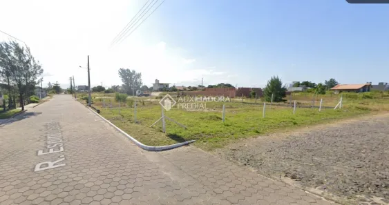 Lote/Terreno à venda, 425m² no , Balneário Gaivota