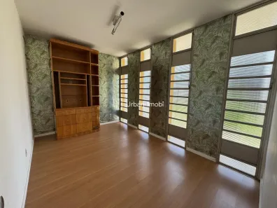 Casa com 4 Quartos à venda, 242m² no Jardim Europa, Volta Redonda