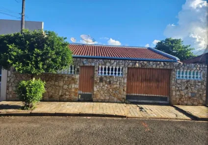 Casa com 3 Quartos à venda, 273m² no Parque Novo São Geraldo, Bauru