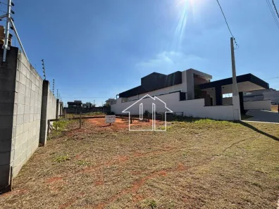 Lote/Terreno à venda, 310m² no Loteamento Floresta, São José dos Campos