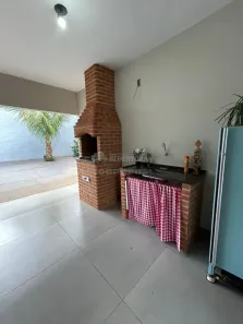 Casa com 3 Quartos à venda, 205m² no Jardim Estrela, São José do Rio Preto