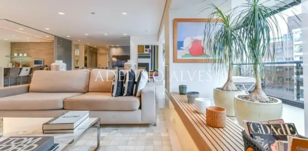 Apartamento com 3 Quartos à venda, 244m² no Jardim Luzitânia, São Paulo