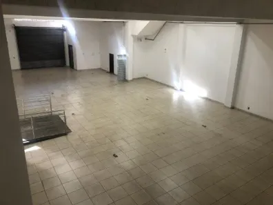Ponto Comercial para alugar, 800m² no Tirol (Barreiro), Belo Horizonte