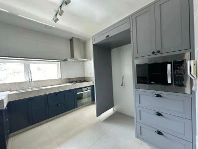 Apartamento com 4 Quartos à venda, 227m² no Centro, Juiz de Fora
