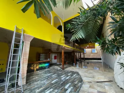 Galpão/Depósito/Armazém à venda, 822m² no Campestre, Santo André