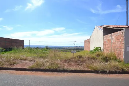 Lote/Terreno à venda, 250m² no Jardim Ipanema, Uberlândia