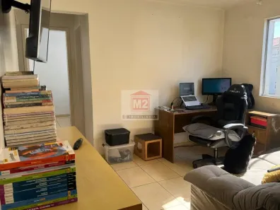 Apartamento com 3 Quartos para alugar, 66m² no Uberaba, Curitiba