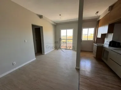 Apartamento com 3 Quartos para alugar, 69m² no Condomínio Residencial Colinas do Paratehy, São José dos Campos
