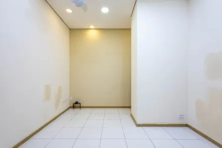 Ponto Comercial para alugar, 10m² no Água Branca, São Paulo