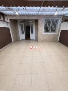 Sobrado com 2 Quartos à venda, 88m² no Aparecida, Santos