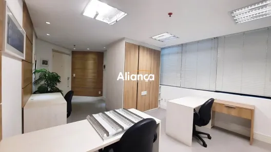 Sala Comercial para alugar, 39m² no Moinhos de Vento, Porto Alegre