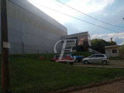 Galpão/Depósito/Armazém à venda, 3000m² no Bairro da Lagoa, Araçariguama