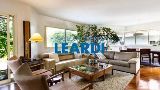 Apartamento com 3 Quartos à venda, 531m² no Jardim das Bandeiras, São Paulo