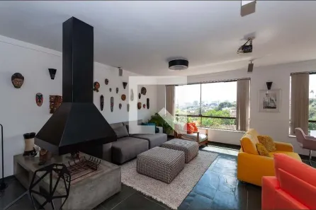 Casa com 3 Quartos à venda, 300m² no Vila Romana, São Paulo