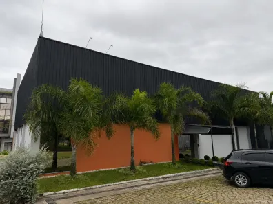 Sala Comercial para alugar, 313m² no Boa Vista, Joinville
