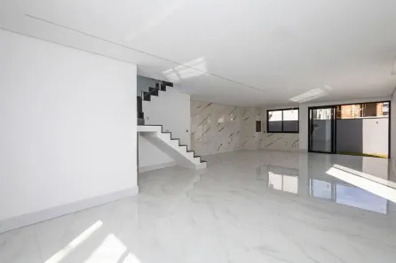 Casa de Condomínio com 3 Quartos à venda, 160m² no Santa Cândida, Curitiba