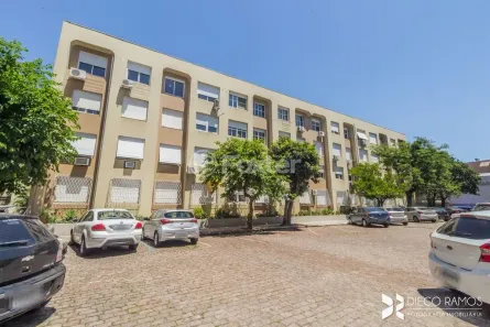 Apartamento com 3 Quartos à venda, 77m² no Azenha, Porto Alegre